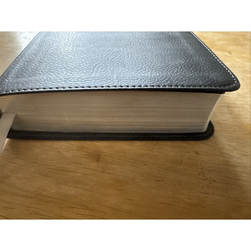 Holy Bible, English Standard Version, ESV, Crossway Compact Thinline